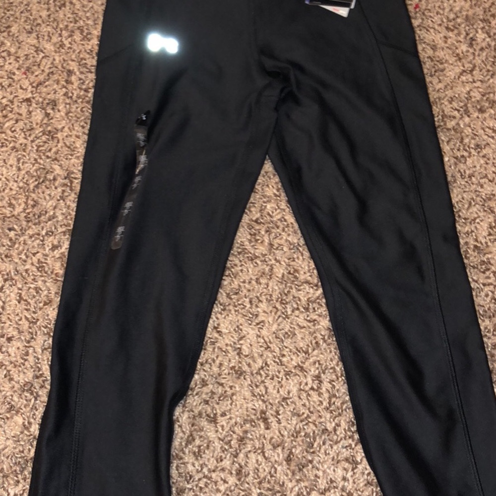 capri workout pants under armour